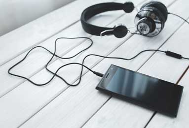 10场不败+8000万核爆！利物浦遇强则强，王者归来稳了？